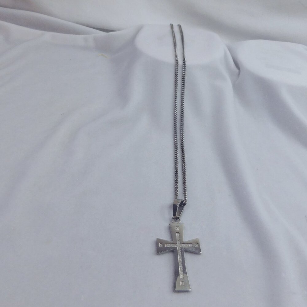 Ladies Silver Cross Necklace